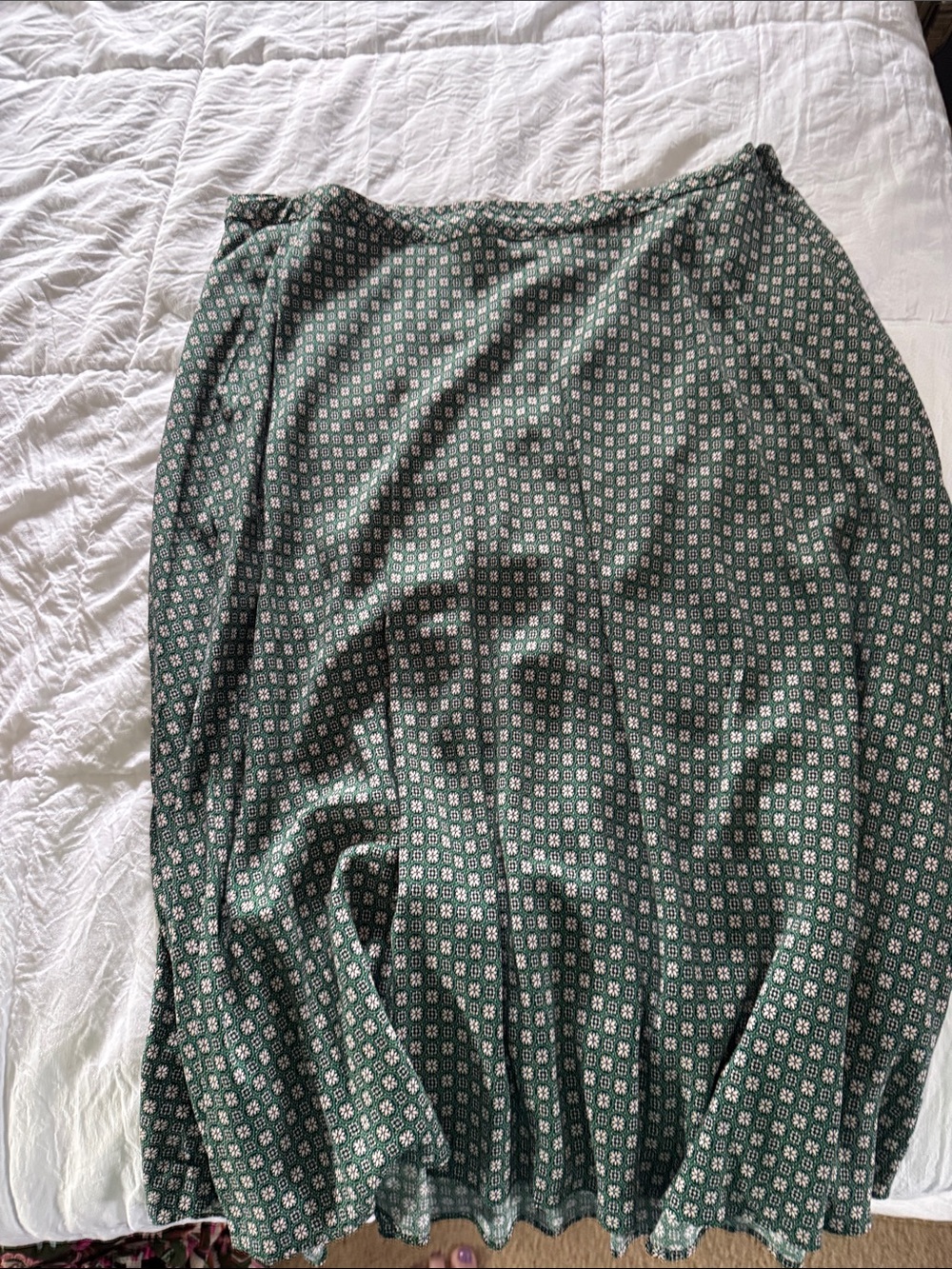 J. Jill Forest Green Maxi Skirt with Small Geometric Print